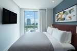 1 King 1 Bdrm Oversized Suite Balcony