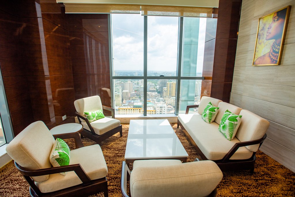 Johari Rotana Room Type - Club Rotana Room - King bed