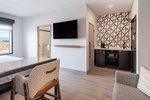 1 King Bed Studio Suite
