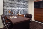 Peachtree Parlor Suite, Larger Suite, 1 King Murphy