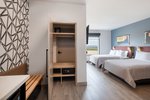 2 Queen Beds Studio Suite