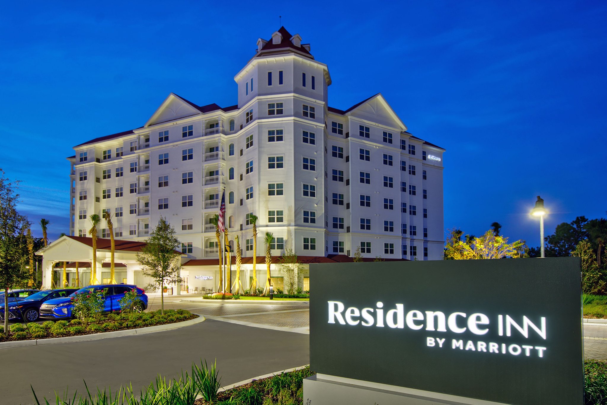 Residence Inn Orlando at FLAMINGO CROSSINGS® Town Center