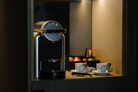 Essential Room