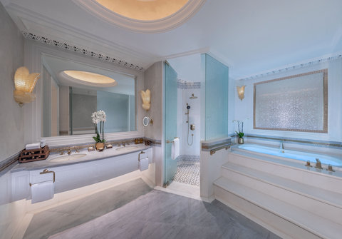 Panoramic Seaview Suite
