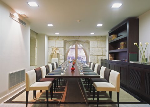 Private Meeting Room