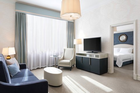 Grand Suite - Living Room