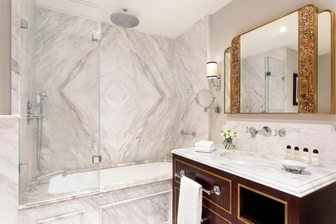 Bristol Suite - Bathroom