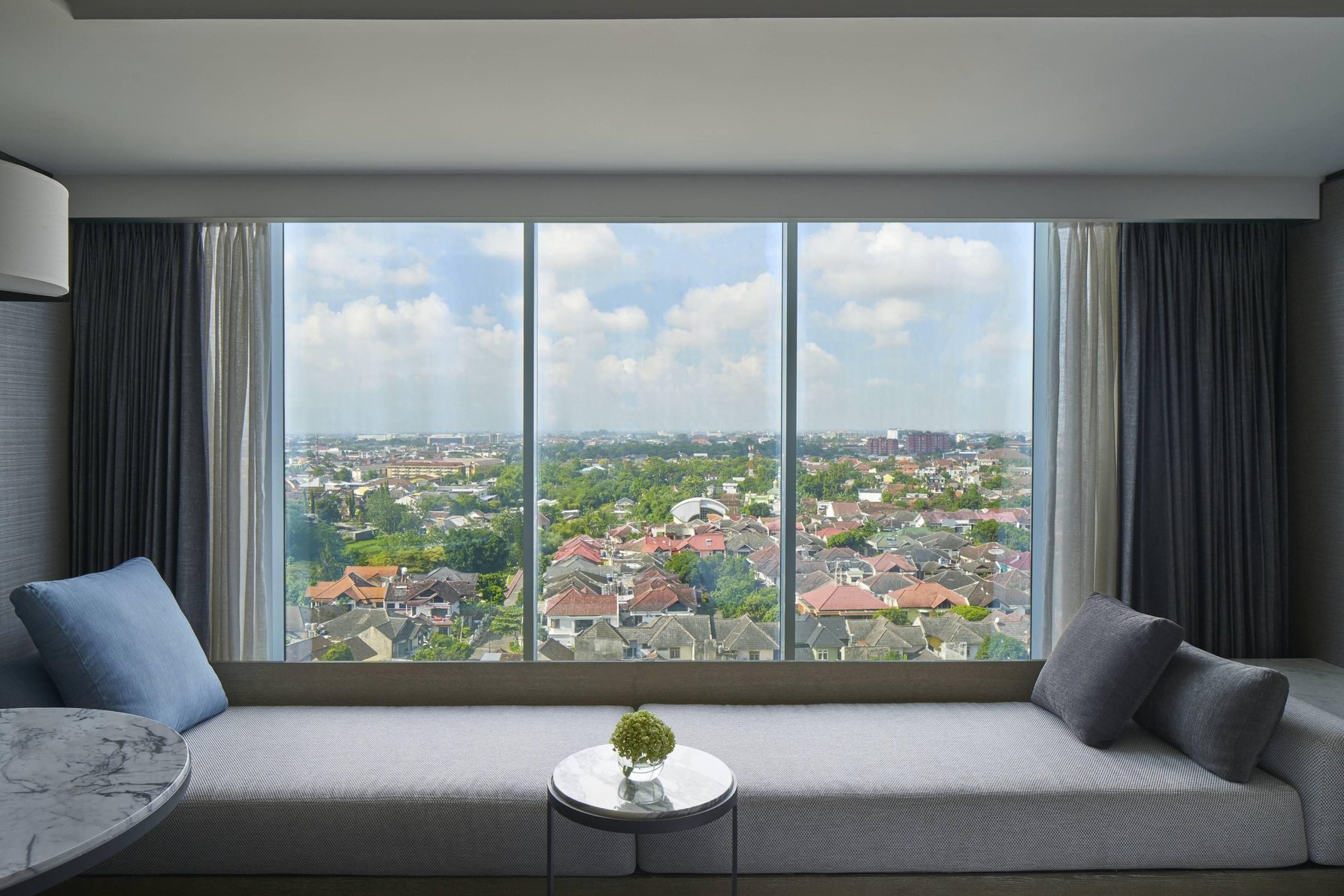 Yogyakarta Marriott Hotel Room Type - Deluxe Guest room, 2 Twin, City view