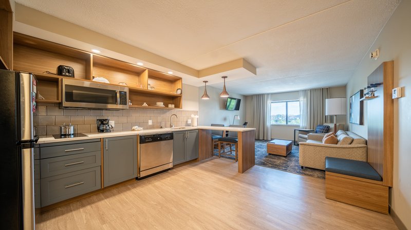 Candlewood Suites Cleveland South – Independence