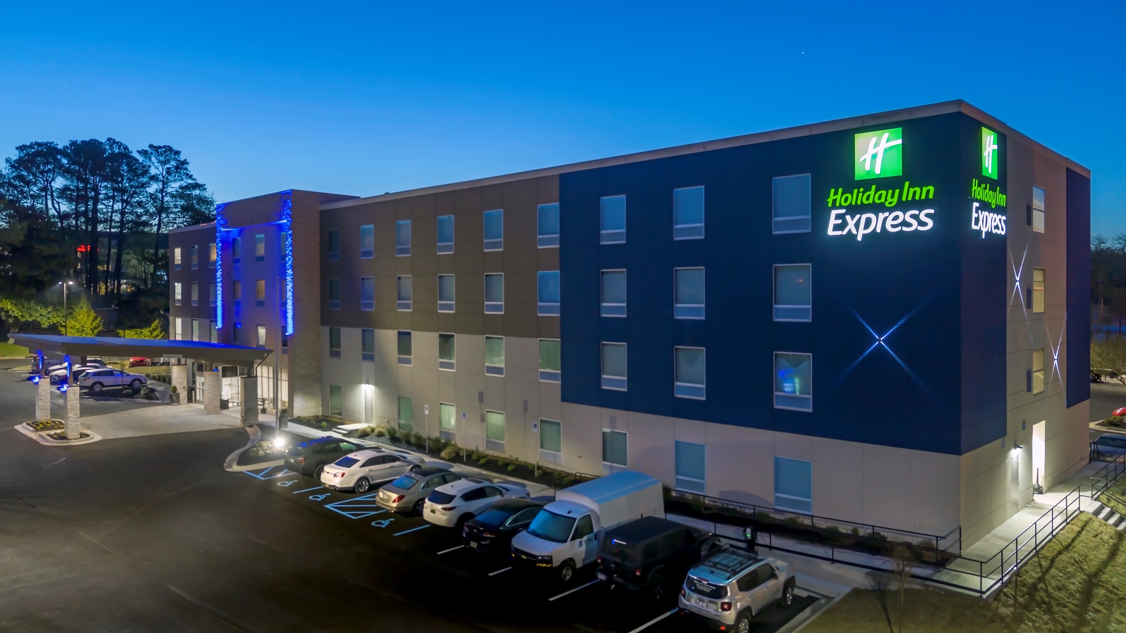 Holiday Inn Express Space Center