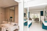 Resort Garden King, Guest room, King, Resort view, Garden access, Garden level, Pool access