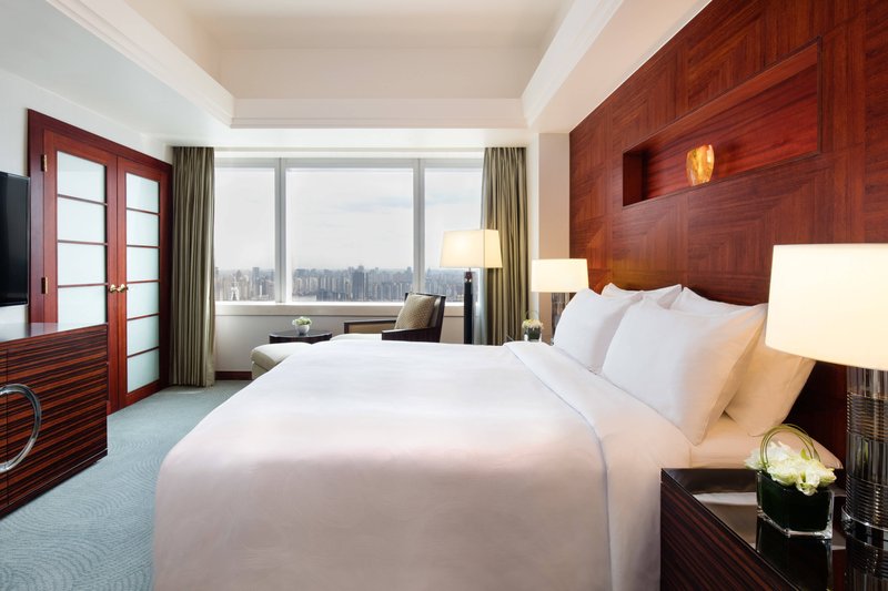One King Bedroom, Suite