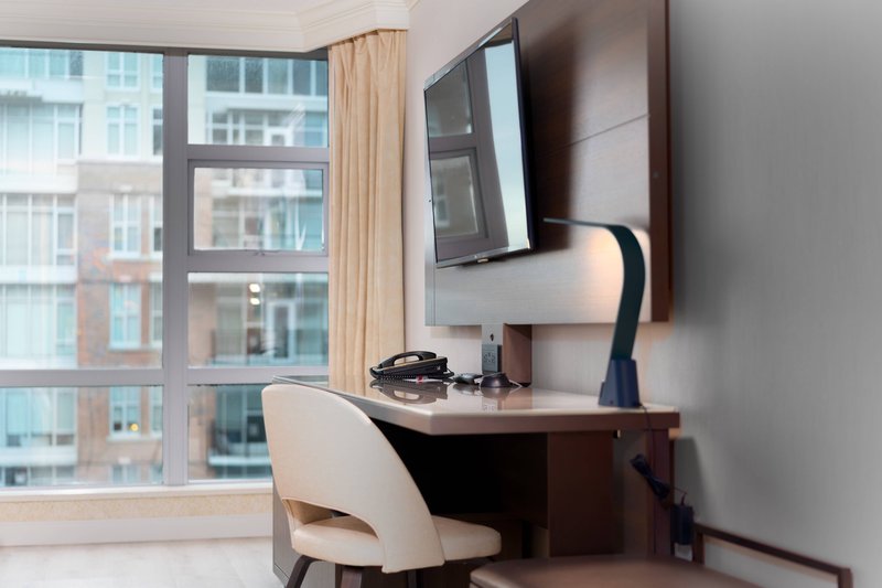 Guest Room - Work Station