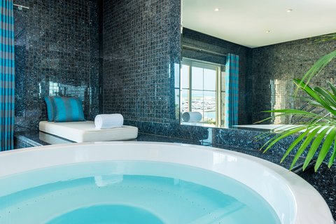 Jacuzzi, Hammam room
