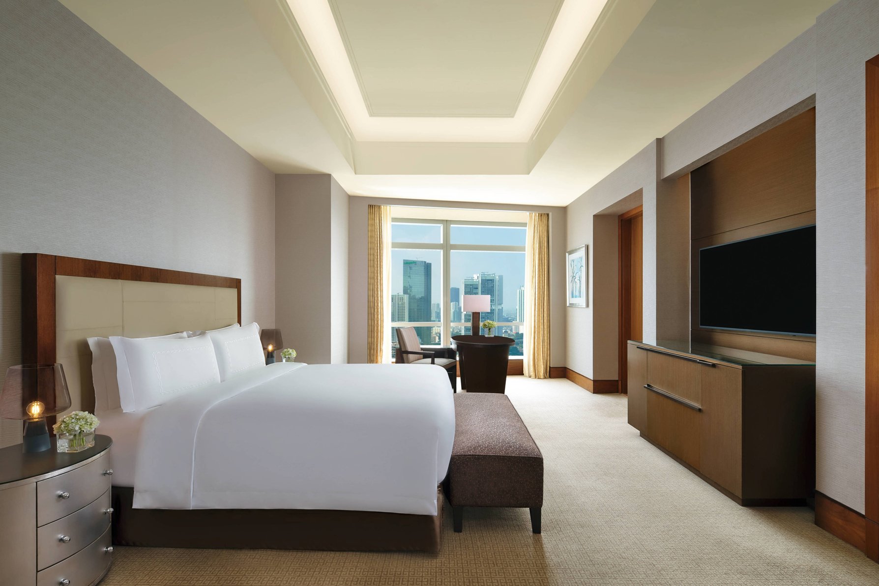The Ritz-Carlton Jakarta, Pacific Place Room Type - The Ritz-Carlton Suite, Club lounge access, Suite, 1 King, City view