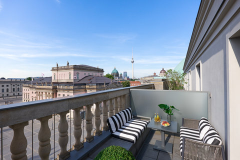 RFH Hotel de Rome - Deluxe Balcony Room