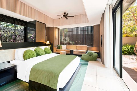 Marvelous Villa, One King Bedroom