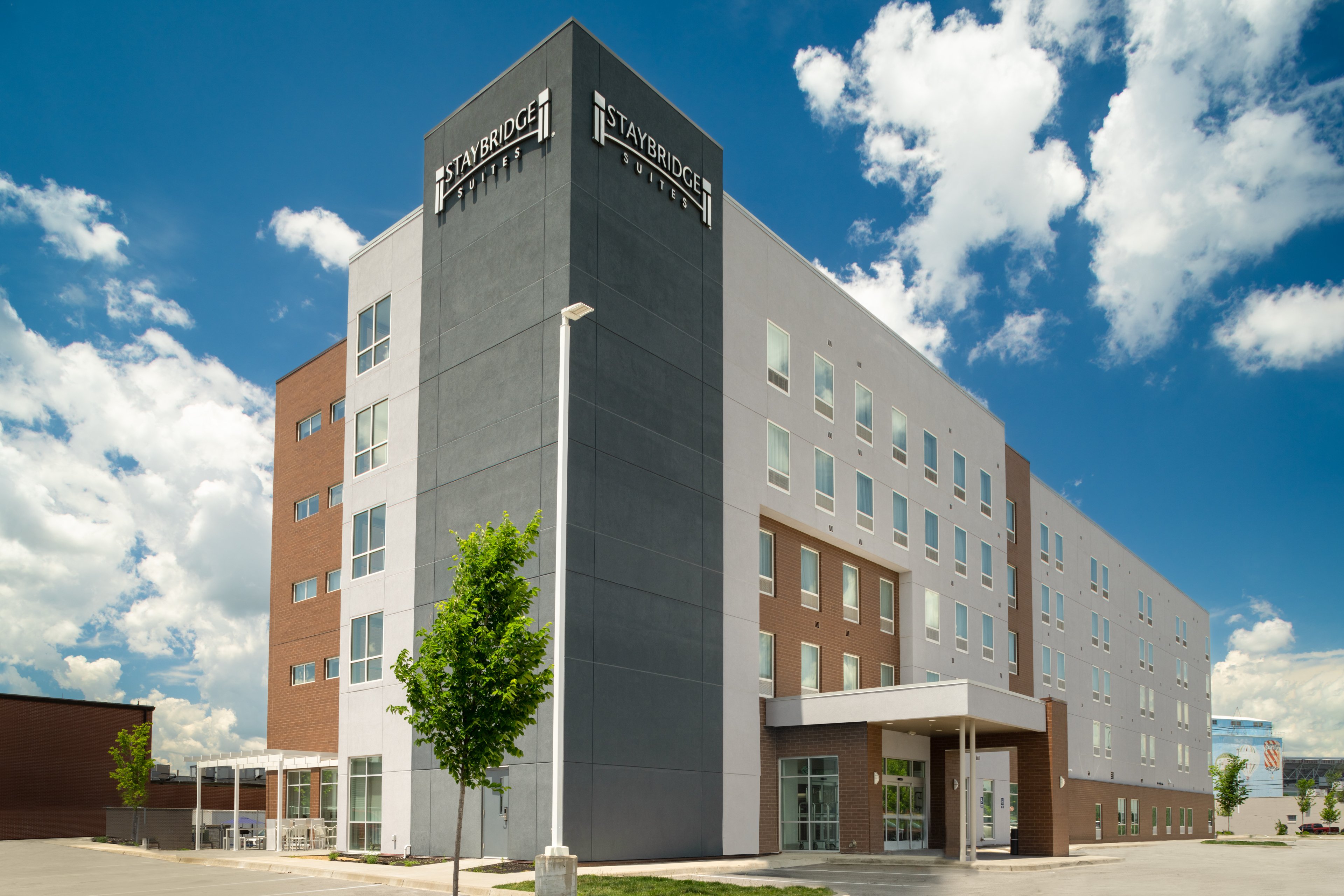 Staybridge Suites Louisville Expo Center