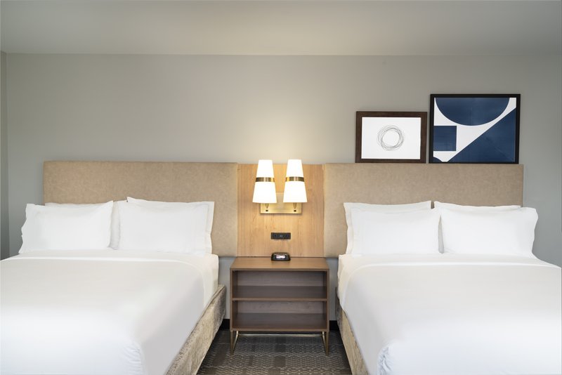 Staybridge Suites Louisville – Expo Center