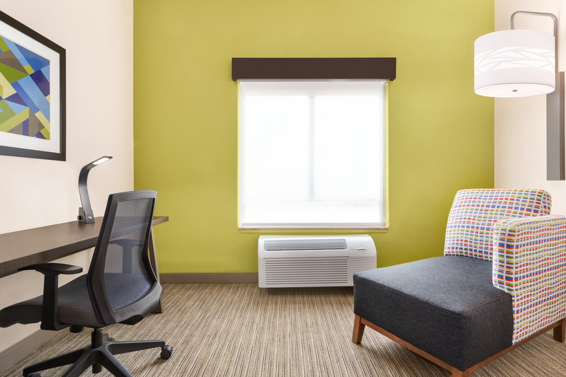 HOLIDAY INN EXP San Antonio
