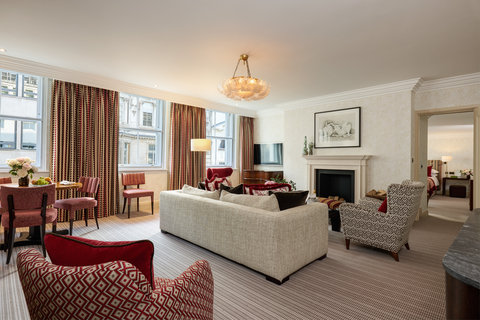 Brown's Hotel - Deluxe Suite