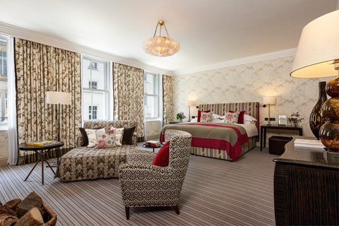 Brown's Hotel - Deluxe Suite