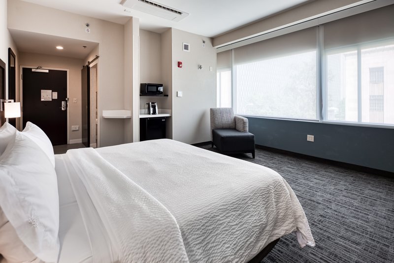 Holiday Inn Express Kansas City Downtown