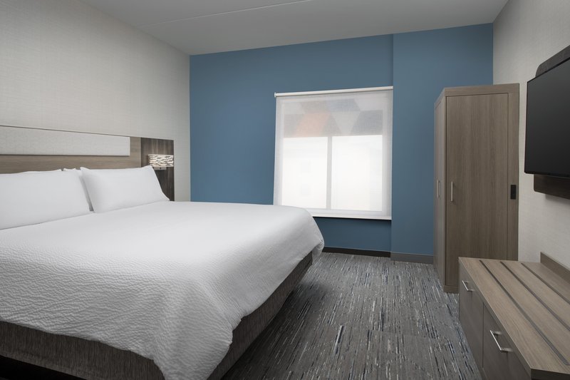 HOLIDAY INN EXP CLINTON KNOXVI