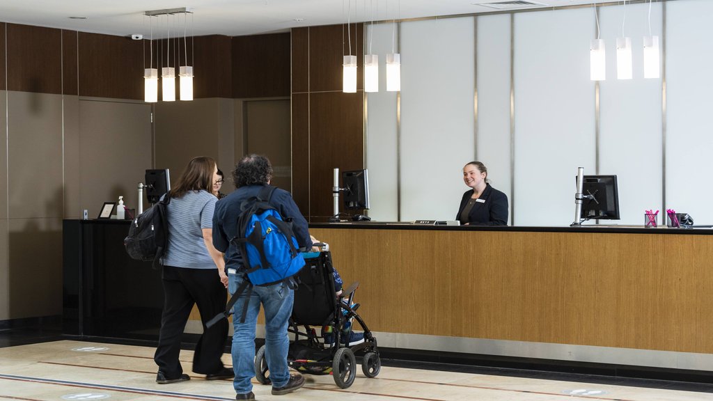 Crowne Plaza Canberra, an IHG Hotel - Crowne Plaza Canberra Front Desk