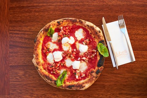 Authentic Neapolitan Pizza at Lubelli