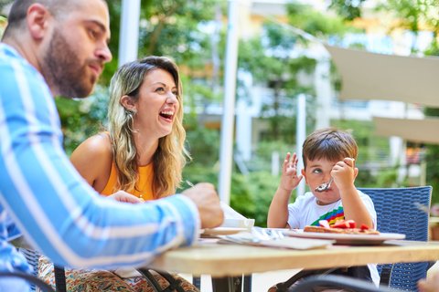 Family time at the Al Fresco Breakfast