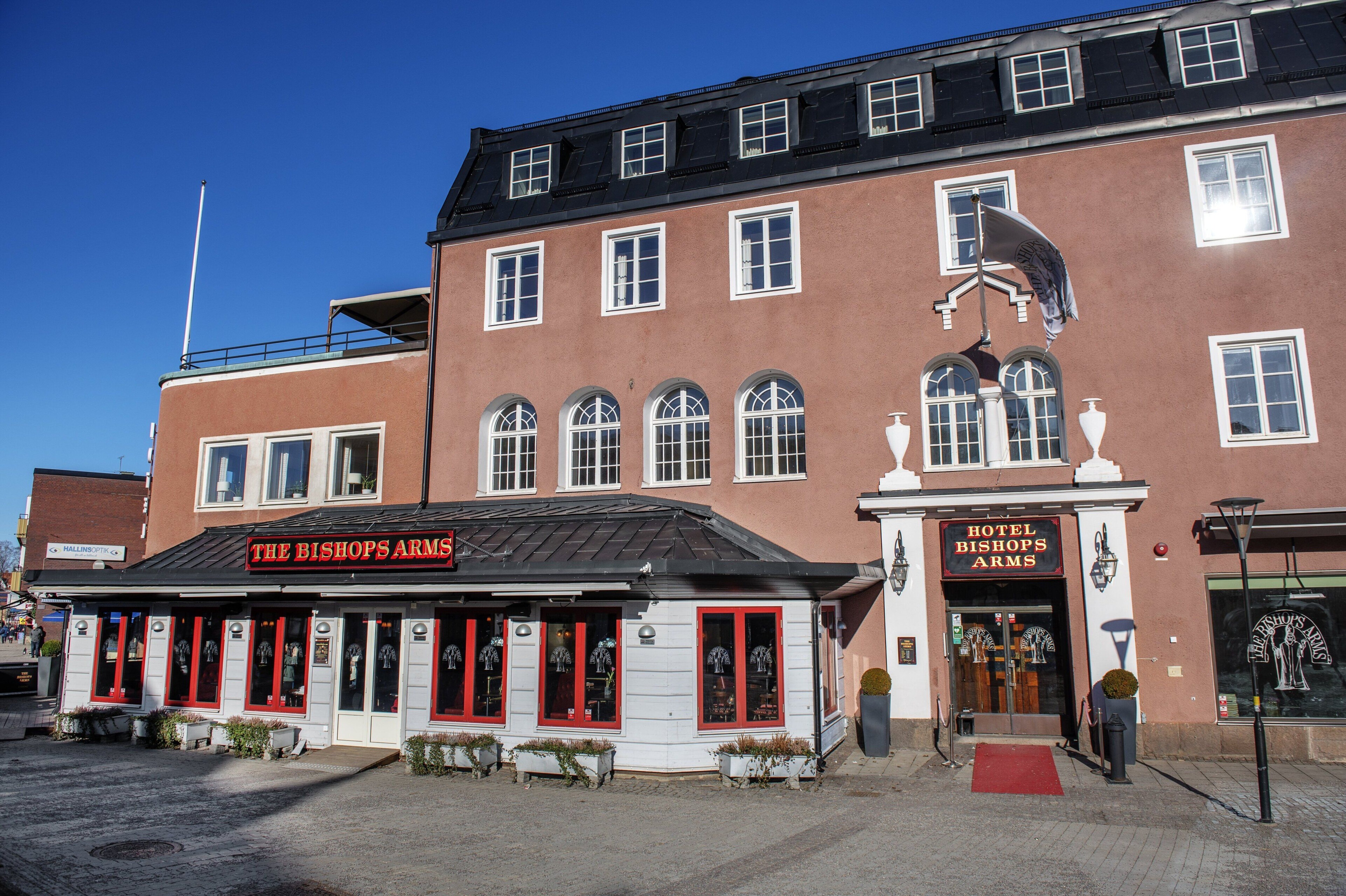 Hotel Bishops Arms