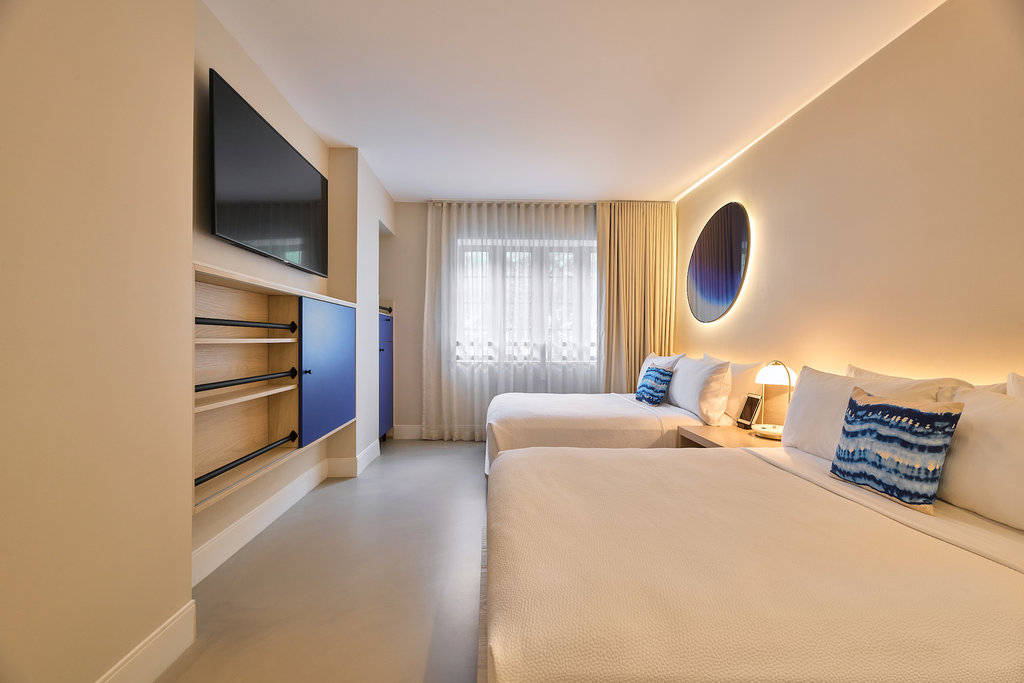 Guest photo