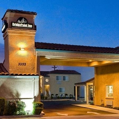 Bridge Point Inn