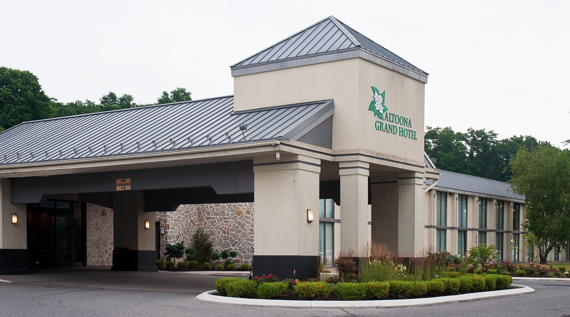 Altoona Grand Hotel & Conference Ctr
