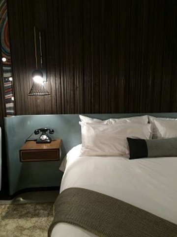 Guest photo