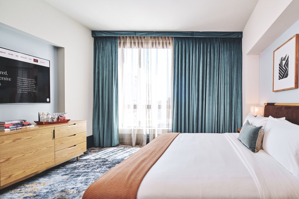 Guest photo