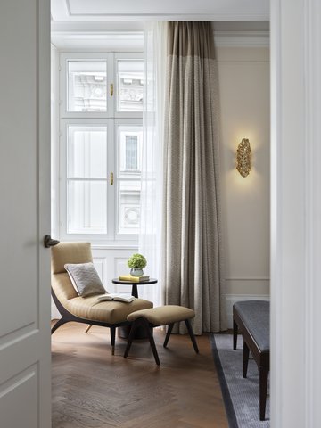 Rosewood Vienna_Executive Suite Bedroom