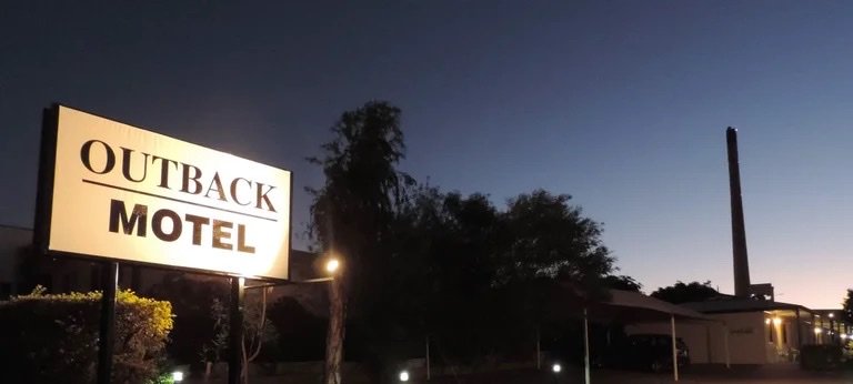 Outback Motel