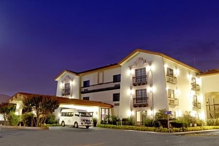 Quinta Dorada Hotel & Suites