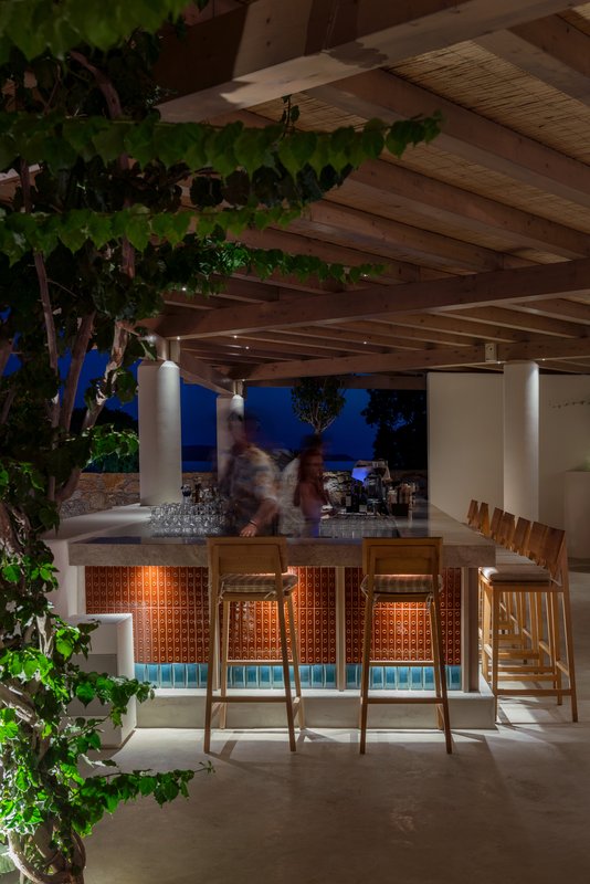 Bill And Coo Suites And Lounge