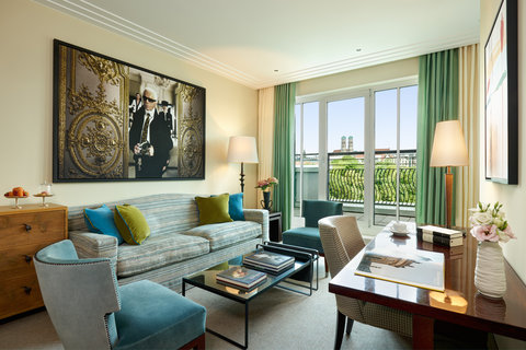 The Charles Hotel - Junior Suite