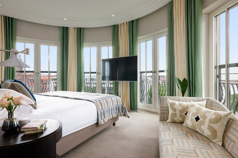 The Charles Hotel - Signature Panoramic Suite