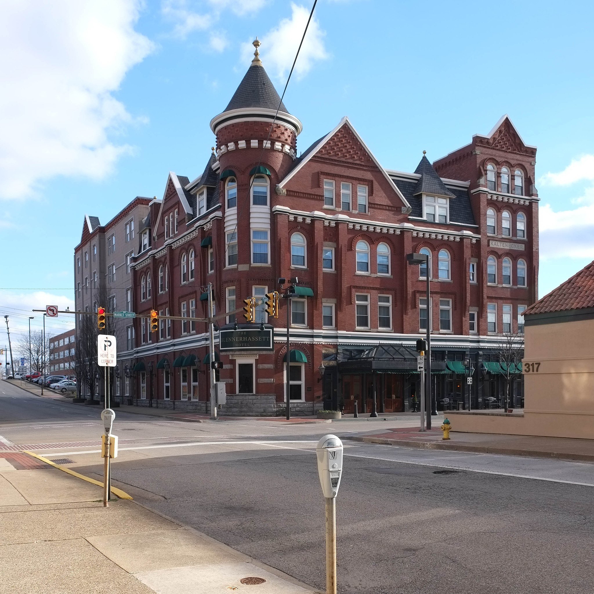 Blennerhassett Hotel