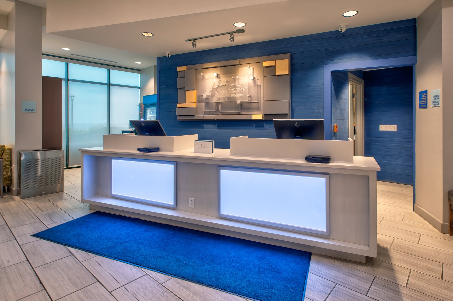 Experience seamless check-in and check-out.