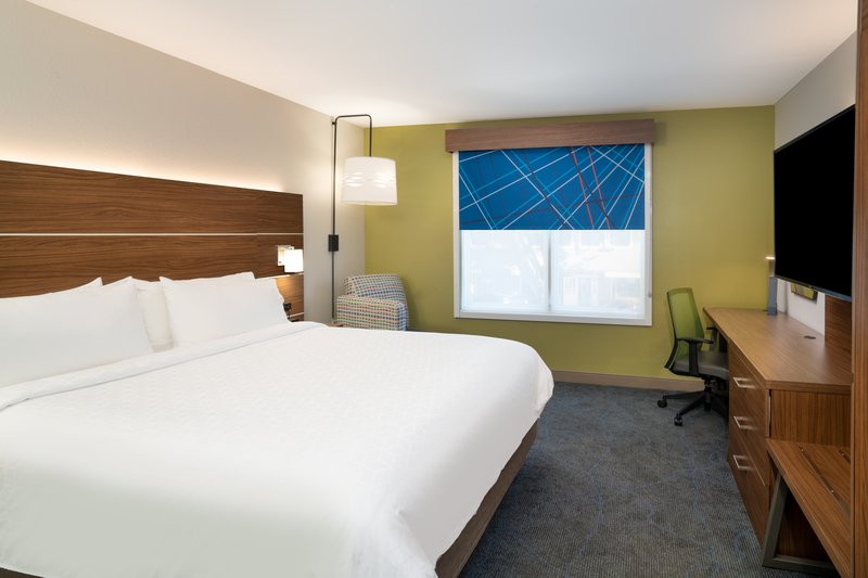Holiday Inn Express and Suites Dahlonega – University Area