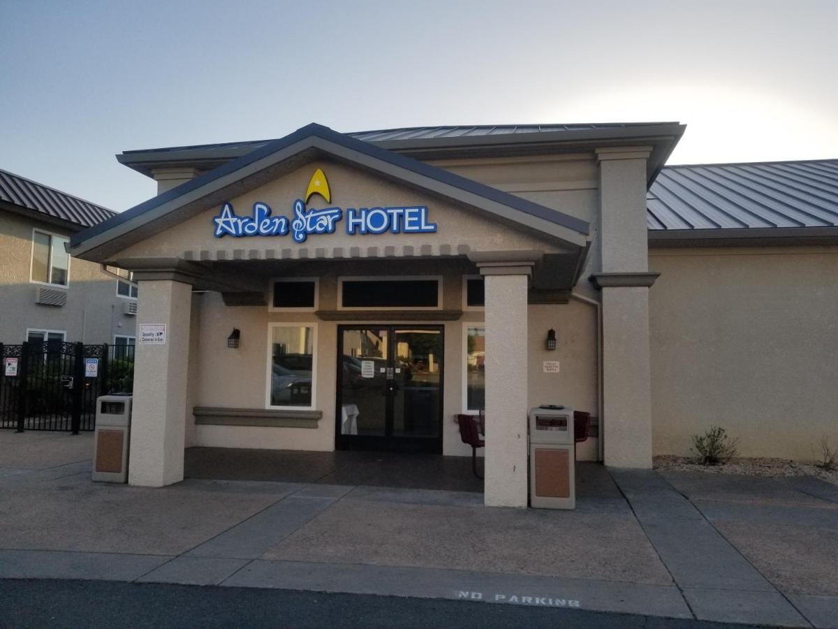 Arden Star Hotel