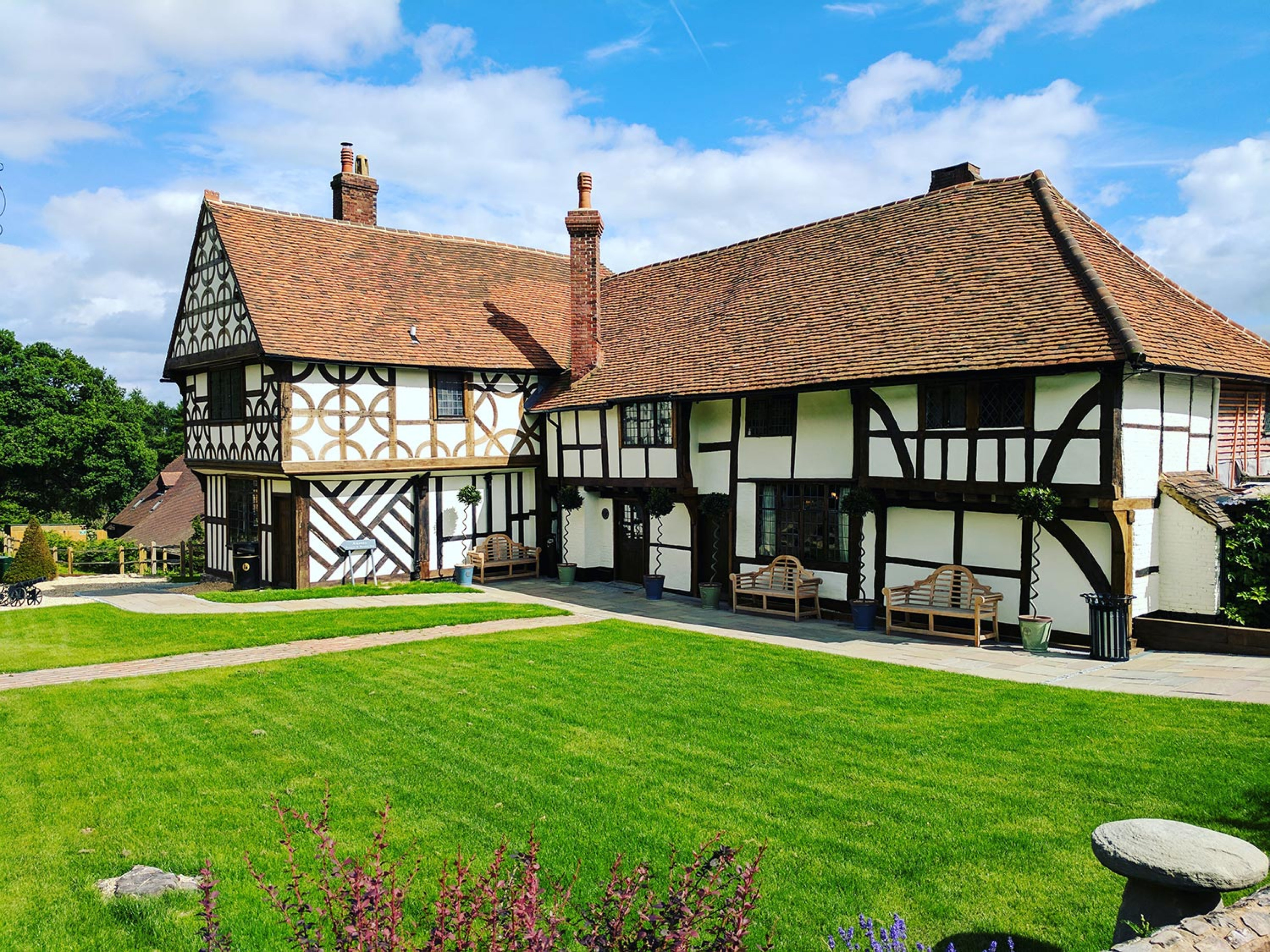 Voco Lythe Hill Hotel & Spa