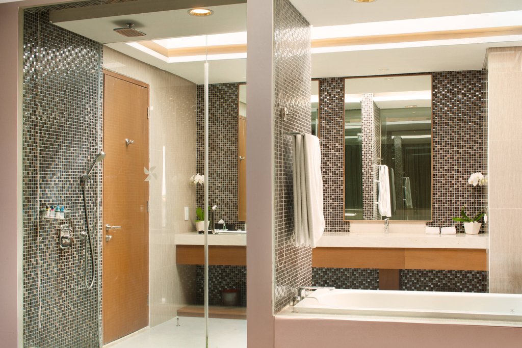 Four Points by Sheraton Bali Seminyak Room Type - Junior Suite, 1 Bedroom Junior Suite, 1 King, Private Sofa bed, Garden view, Balcony Four Points by Sheraton Bali Seminyak Room Type - Junior Suite, 1 Bedroom Junior Suite, 1 King, Private Sofa bed, Garden view, Balcony