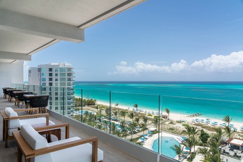 Club Lounge Balcony